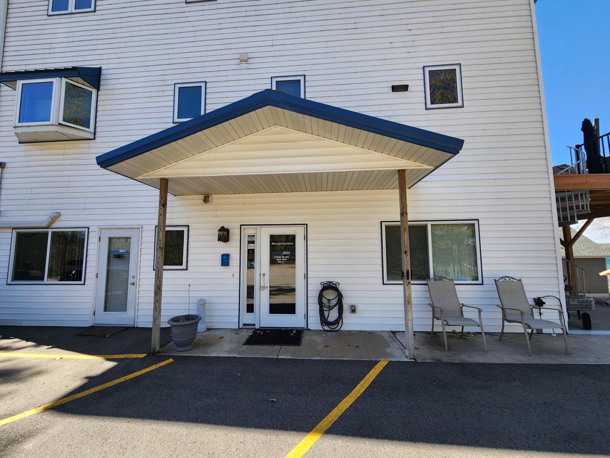 Viking Bay Resort And Lodge Miltona Exterior photo