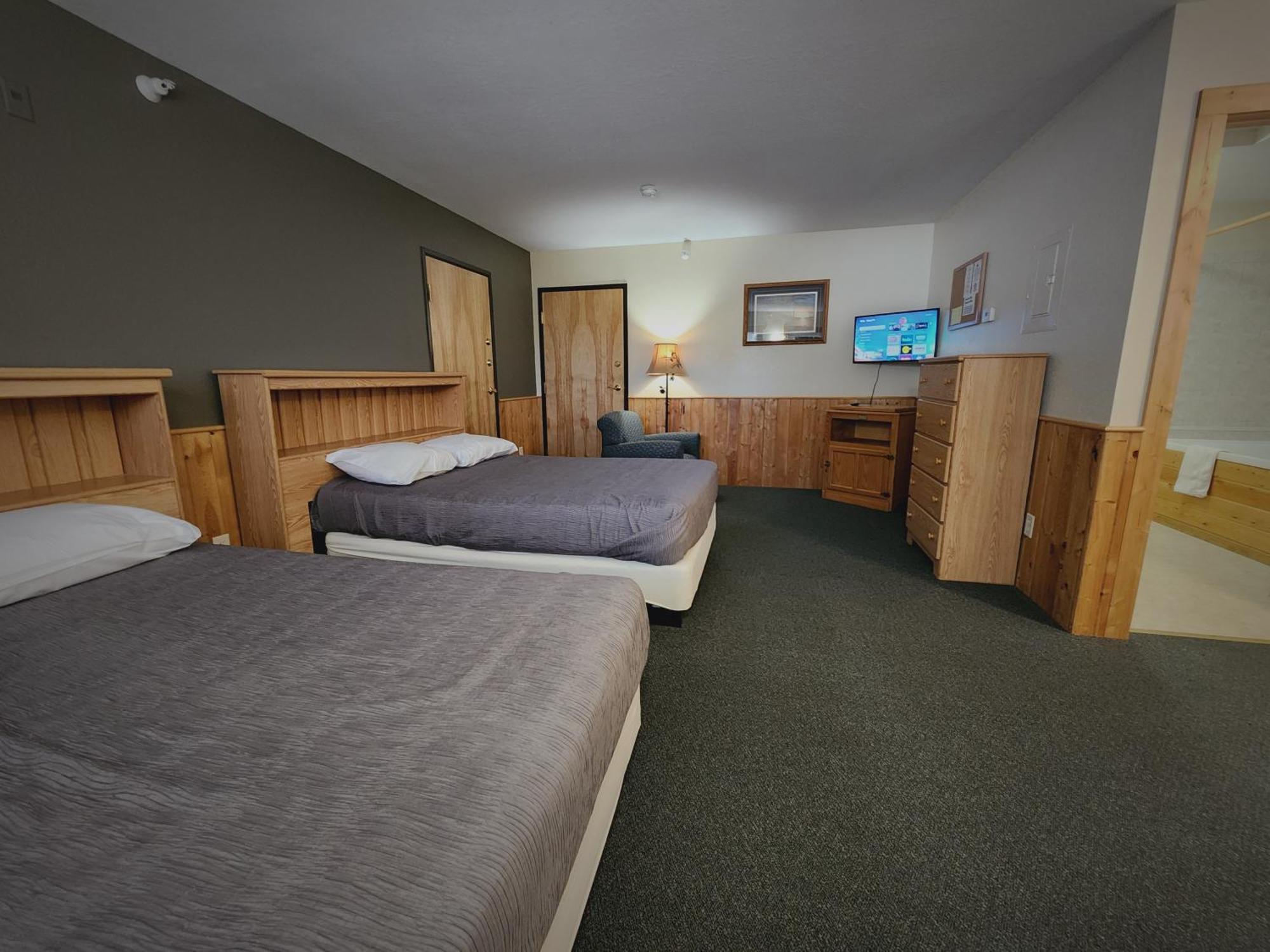 Viking Bay Resort And Lodge Miltona Exterior photo